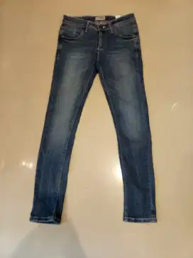 Preloved jeans wanita