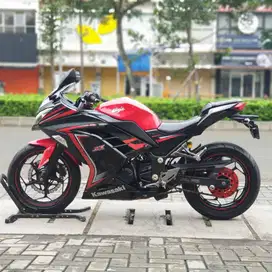 KAWASAKI NINJA 250 FI SE MERAH 2015 KM LOW PAJAK HIDUP NO MINUS
