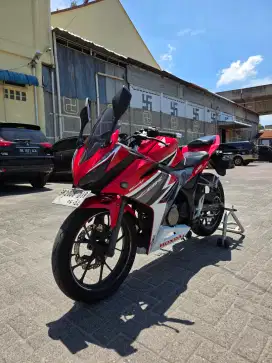 Honda CBR 150R Red Racing 2019