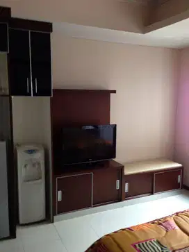 Disewakan Cepat! Apartemen Royal Mediterania Garden - Studio Furnish