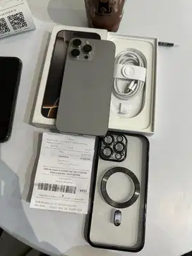 iPhone 16 Pro Max 256 GB iBox