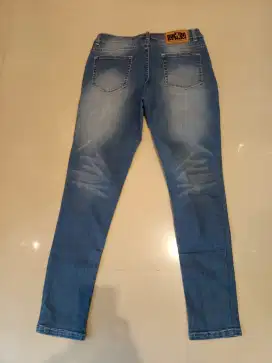 Preloved jeans wanita