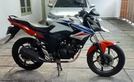 HONDA CB150R  Street Fire