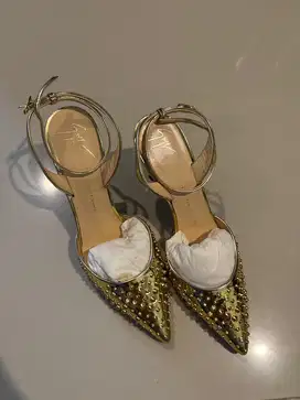 Giuseppe zanotti design