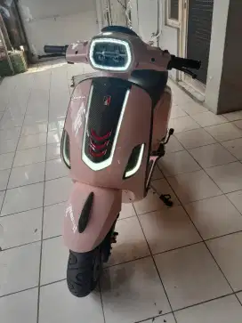 Sepeda motor listrik UWINFLY T3S pro 1200 watt Double Disc Brakes