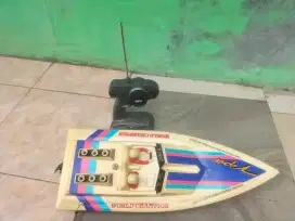 Rc boat kyosho kurang Batrai aja