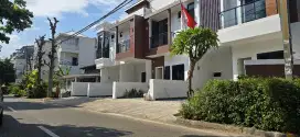 Di Jual Rumah Minimalis di Cempaka Putih Barat