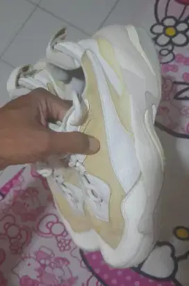Sepatu Puma running size 40