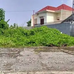 Pekarangan SHM Tepi Selokan Mataram Dekat Perum Lavender Residence