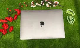 Macbook Air 2019 13 inch A1932 (Second)