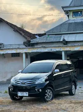 Toyota Avanza G AT