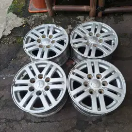 Triton ring 16 velg strada triton