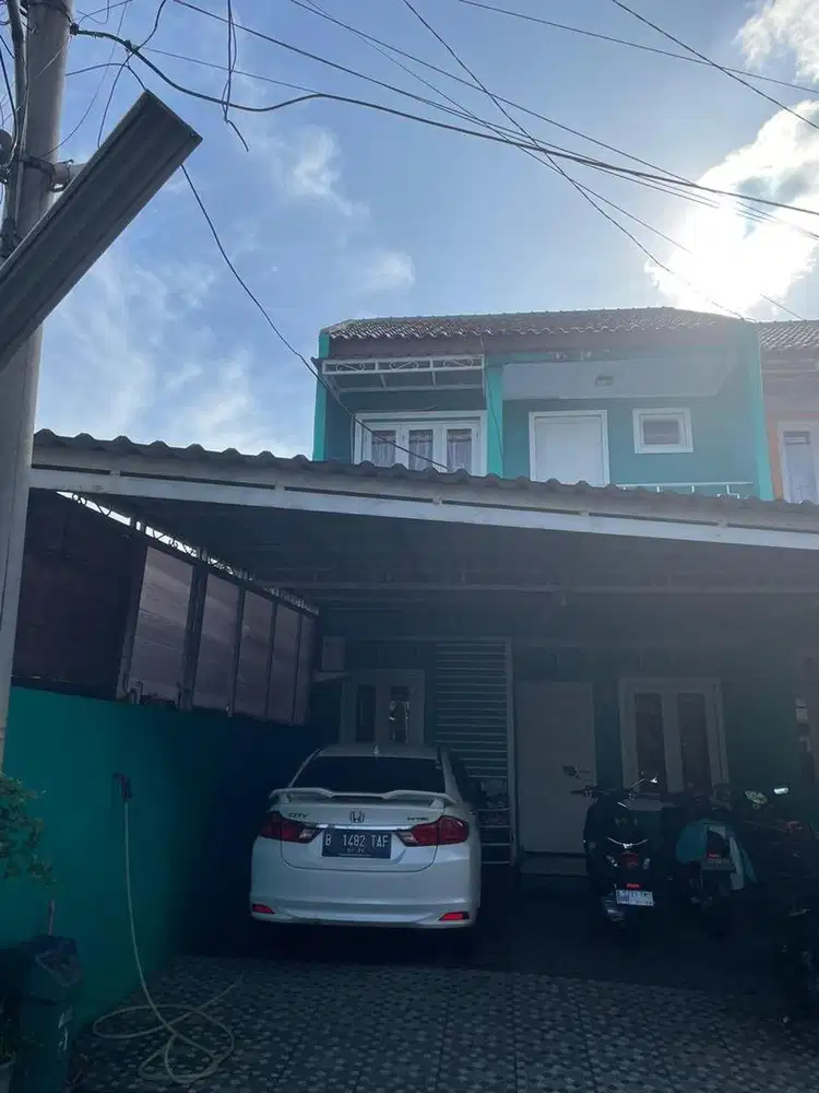 Rumah 2 lantai jakarta timur