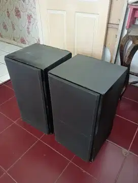 Box speaker 10 inch bekas akari, tuker rokok sebungkus