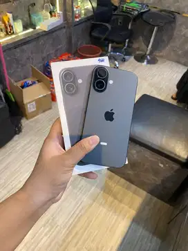 Iphone 16 Black 256GB Bh 100% Garansi Juni 2026 By Ibox