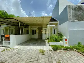 PERUMAHAN SIAP HUNI DALAM PERUMAHAN DI PRAMBANAN SEMI FURNISH