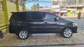 Kijang innova type G matic 2012