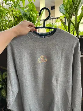Crewneck Sweater PJS Bekas