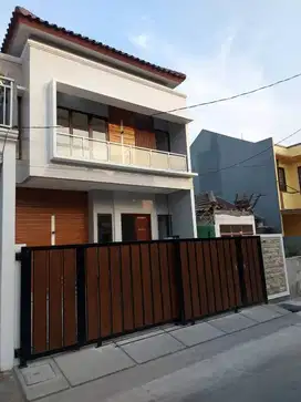 New Launching! Rumah Mewah Desain Eksklusif NEW 3 Unit di Bintara