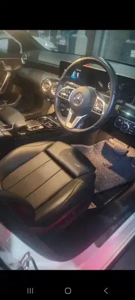 Dijual Cepat Mercedes-Benz A200 2019 Bensin
