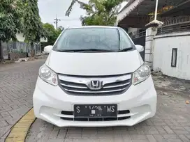 Honda Freed 1.5 PSD At 2013 kondisi sangat bagus
TDP minim Proses