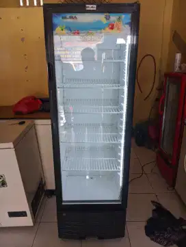 dijual cepat showcase