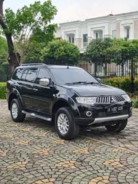 LOW KM 89rb!!! Mitsubishi Pajero 2.5 GLS Manual 2011 - Hitam