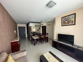 Disewakan Apartemen Central Park Residences - 2+1BR Furnish Dekat Mall