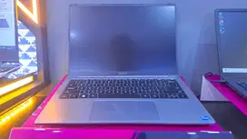 ADVAN WORKPRO I5