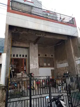 Rumah Cantik Siap Huni Bebas Banjir di Tlogosari Semarang