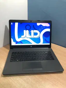 LAPTOP HP 245 G7  AMD RYZEN 3 3300U Ram : 8Gb SSD : 256GB