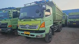 Dijual hino lohan fm 260 tahun 2014 - 2015