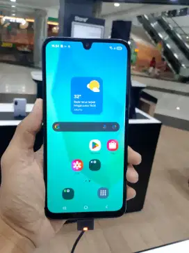 Samsung Galaxy A16 5G (Bisa dikredit menggunakan Home Credit)