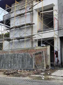 Rumah 3 Lantai Baru Modern Tropical SHM di Araya Tahap 2