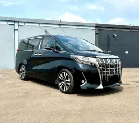 Toyota Alphard G 2.5 ATPM 2023 KM 23rb Black Perfect Condition.