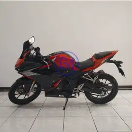 Dp 1.5jt, Honda CBR 150R Tahun 2021, Cash - Kredit