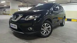 DP Rendah  8JT Nissan Xtrail 2.5 Bensin-AT 2015 Hitam