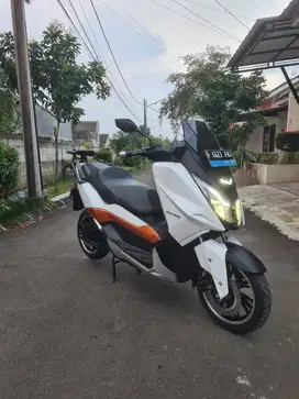 Motor Listrik Polytron Fox 500, Gratis Sewa Baterai 8 Bulan