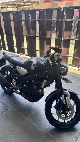 Jual XSR warna navy tahun 2022