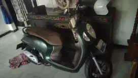Honda Scoopy tangan pertama
