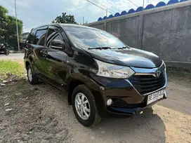 AVANZA 1.300cc MANUAL