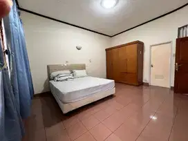 Rumah berada di area strategis Duren Sawit, Jakarta Timur
