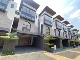 Rumah Townhouse Simatupang 3lantai siap huni