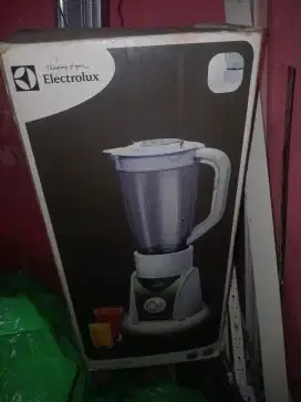 Blender elextrolux (ada kartu garansi)