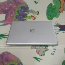 HP ENVY Gaming 
Keyboard nyala
Intel Core i7 
Ram 16GB/SD 512GB
