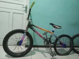 Dijual sepeda BMX