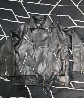 Jaket kulit merek zara ori