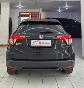 ( TDP 10 jt )Honda HRV HR-V 1.5 E CVT 2018, hitam  istimewa