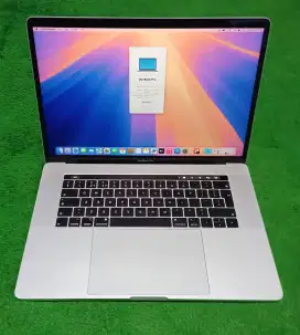Apple MacBook Pro 2019 15inch i9 16/512 Silver Touchbar Dual VGA Murah