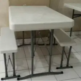 Dijual meja dan kursi lipat untuk camping atau dagang